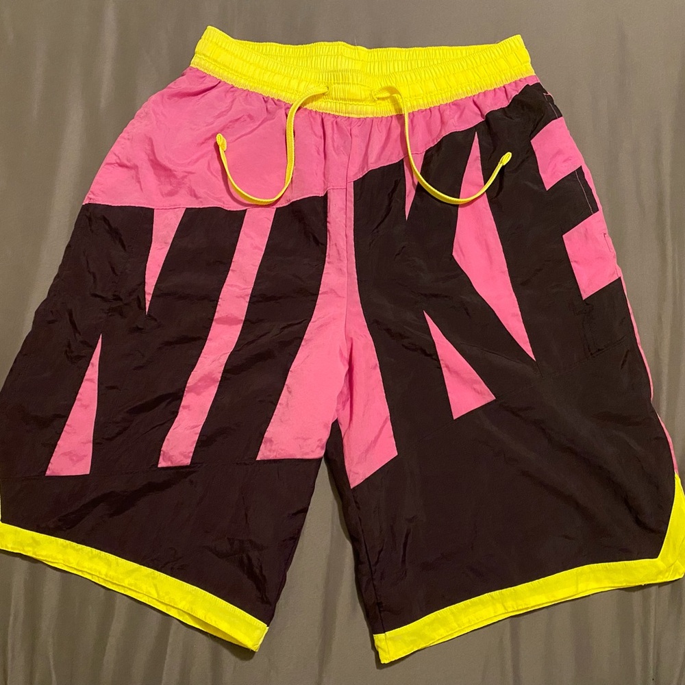 Nike Basketball Shorts - Picture 1 of 7
